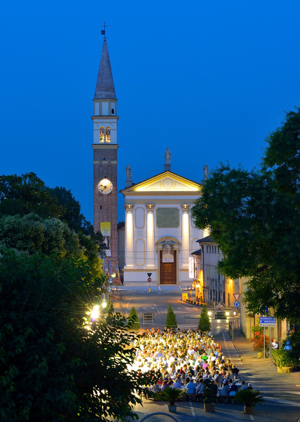 Cena in Piazza 2014