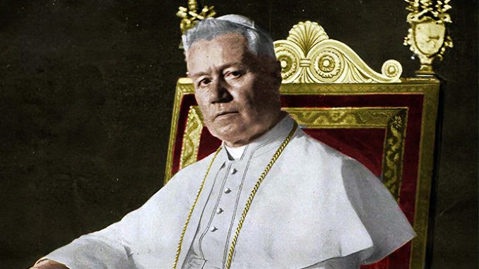 Pius X by Francesco De Federicis 1903 retouched colorized