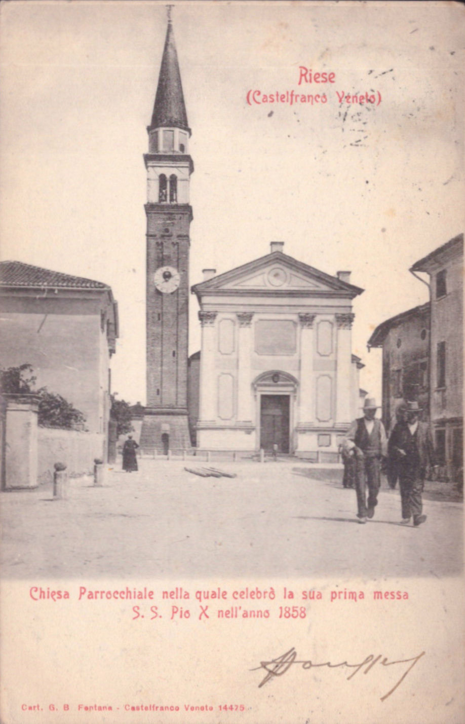 Chiesa Parrocchiale di Riese Pio X in una cartolina d'epoca