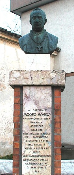 Monumento a Jacopo Monico