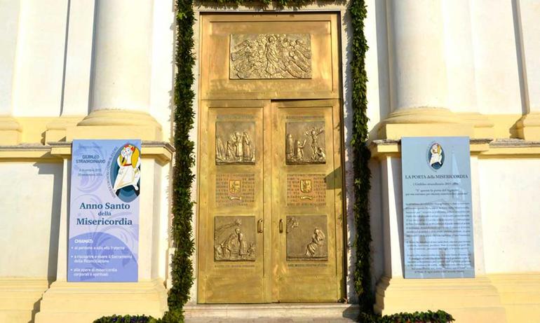 Porta Santa Cendrole 2016